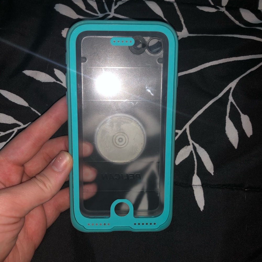 Pelican iPhone 7 case